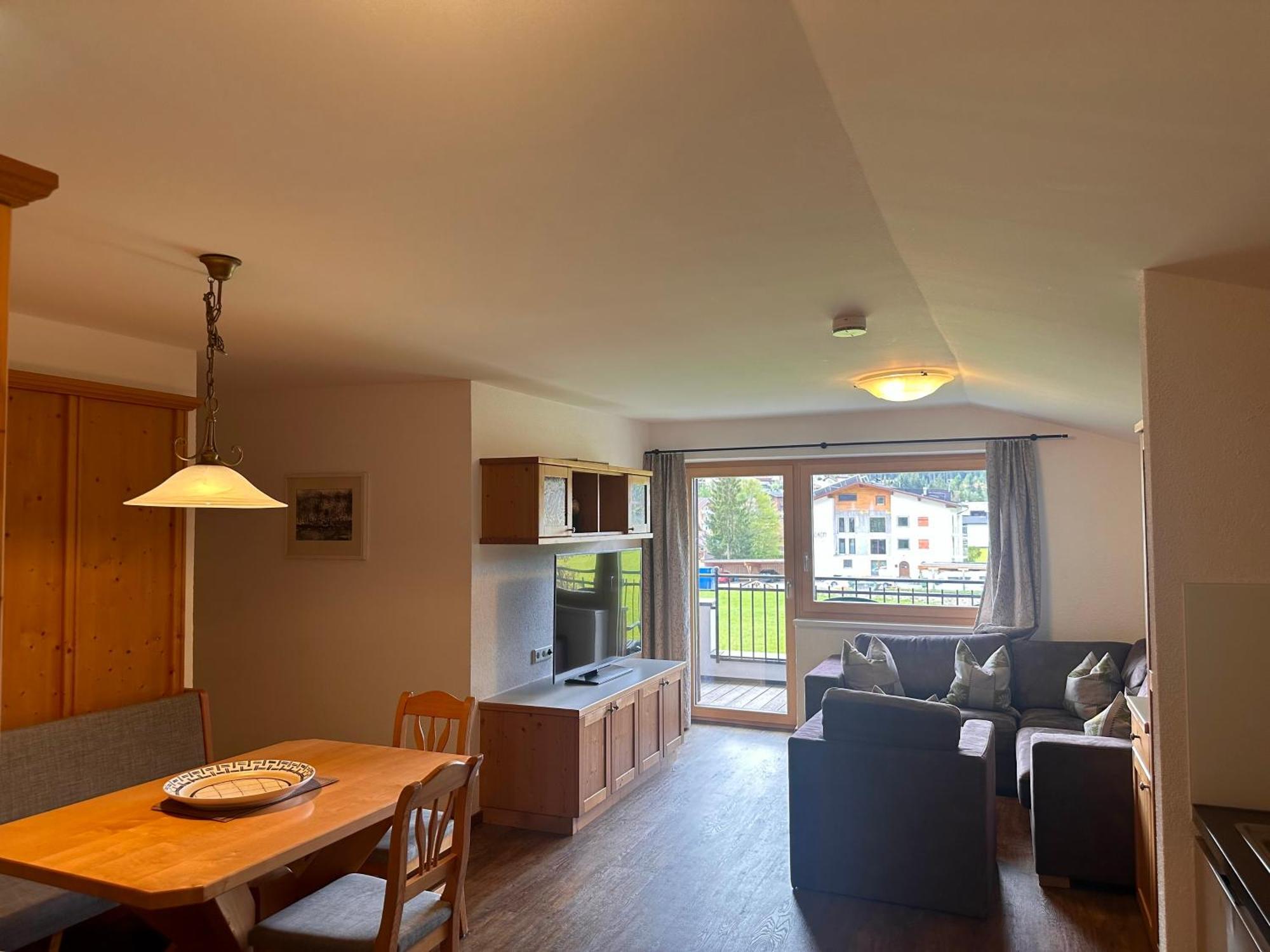Aktiv Apartments Лойташ Экстерьер фото