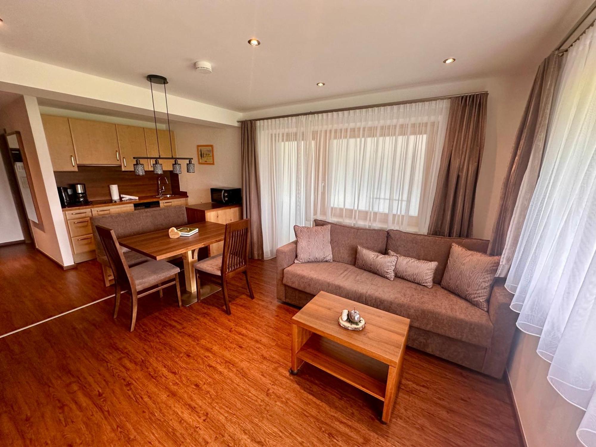 Aktiv Apartments Лойташ Экстерьер фото